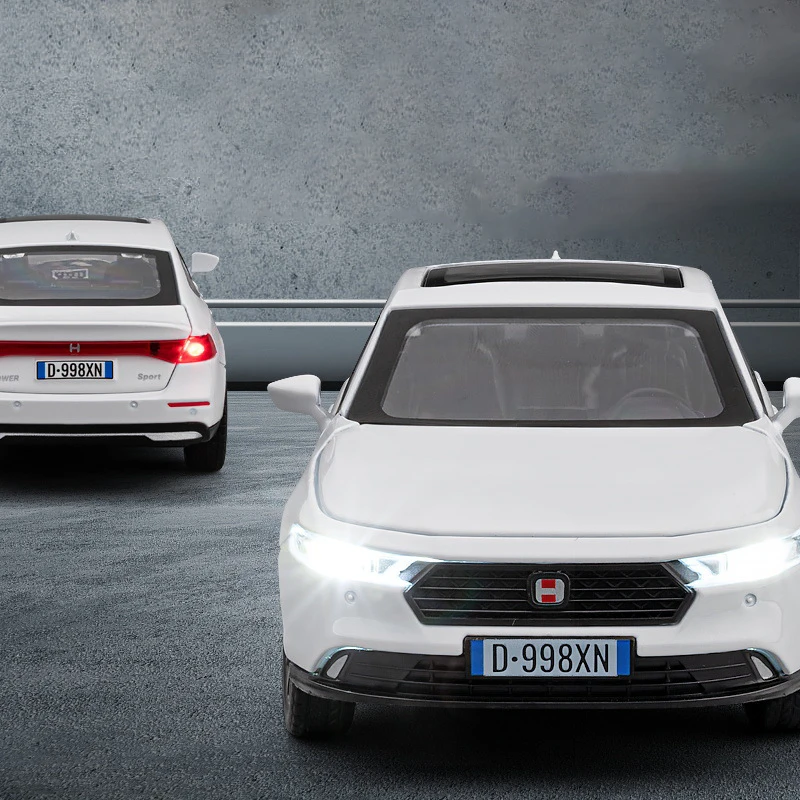 Honda Accord 1:32 Diecast Model with Lights 3 Honda Accord 1:32 Diecast Model with Lights - Image 3