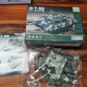 Russian T-90 Tank Model Kit for Collectors 8 Sfe60a75a3c7d4ed098f41507df3f9eb6F