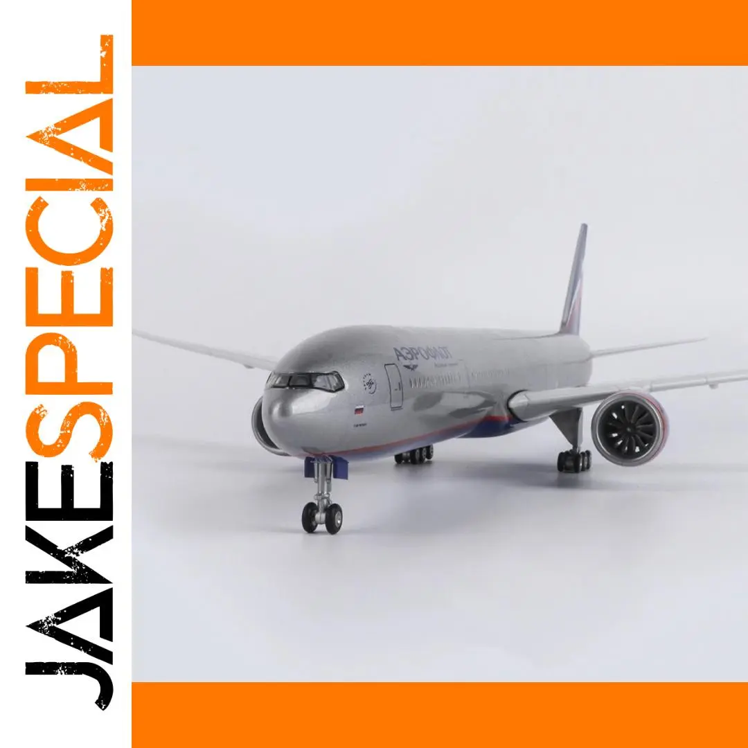 Boeing 777 Diecast Model with Lighting 1 Boeing 777 Diecast Model with Lighting