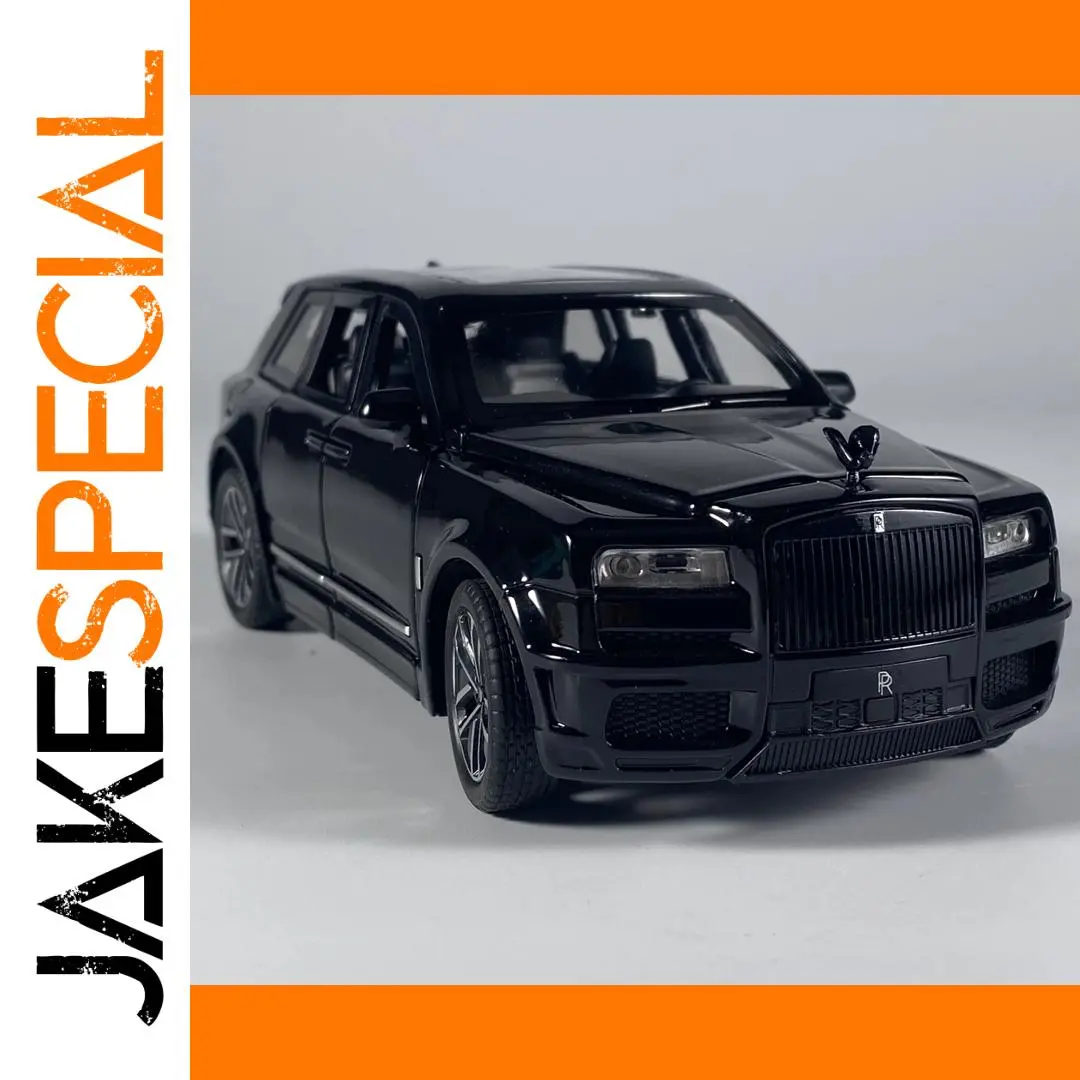 1/32 Black Rolls Royce Cullinan Model 1 1/32 Black Rolls Royce Cullinan Model