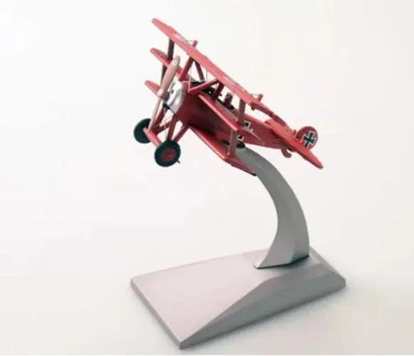 Vintage Red Fighter Aircraft Model 1:72 Scale 9 Vintage Red Fighter Aircraft Model 1:72 Scale - Image 9