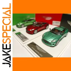1:64 Aston Martin DB12 Diecast Model