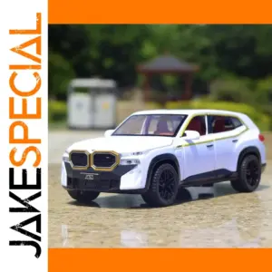 White 1:32 Scale Diecast Car Model for Collectors