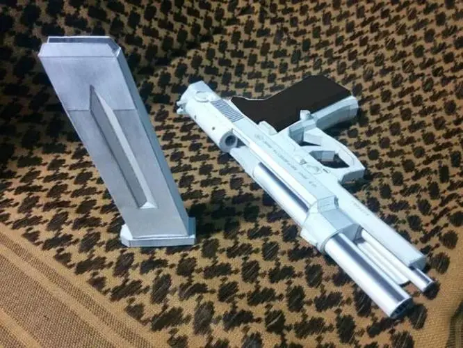 Realistic 1:1 Paper Model of M92F Pistol 4 Realistic 1:1 Paper Model of M92F Pistol - Image 4