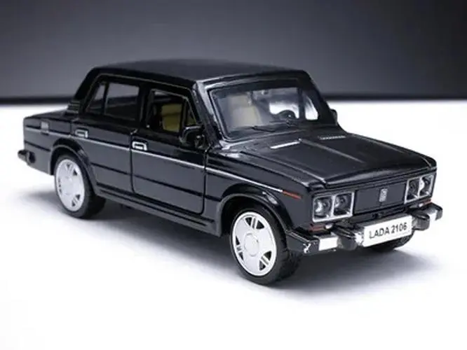 Red Diecast Lada 2106 Model - 1/32 Scale 8 Red Diecast Lada 2106 Model - 1/32 Scale - Image 8