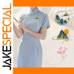 Elegant Chinese Brooch with Crystal Rhinestones