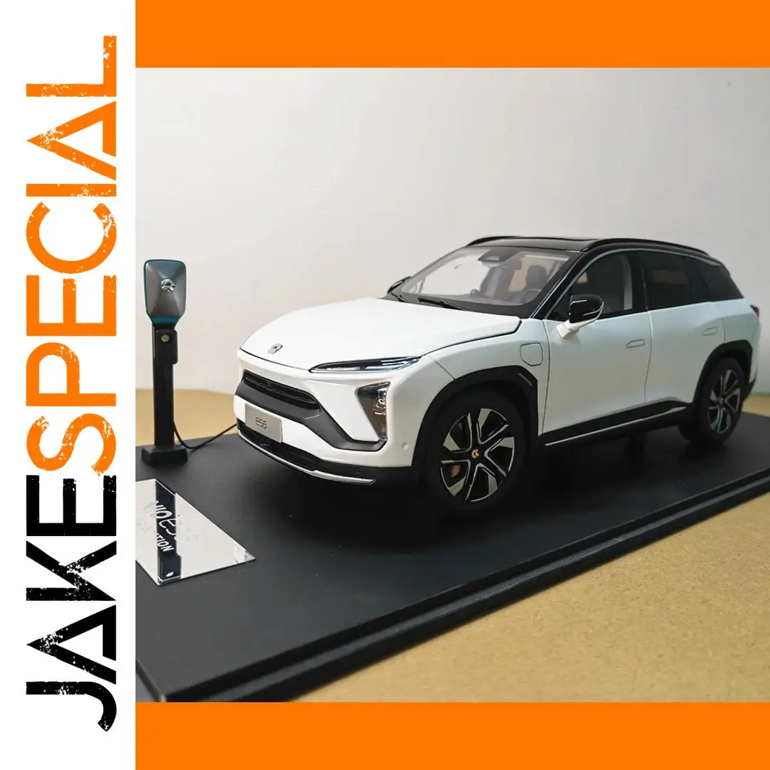 White NIO ES6 SUV 1:18 Scale Model Collection 1 White NIO ES6 SUV 1:18 Scale Model Collection