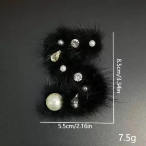 Gold Tone Fashion Brooch with Faux Pearl 18 eb9cc86a93f244cfbbd0a6f8 upscaled