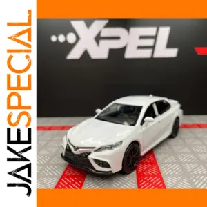 White Toyota Camry 1:36 Diecast Model