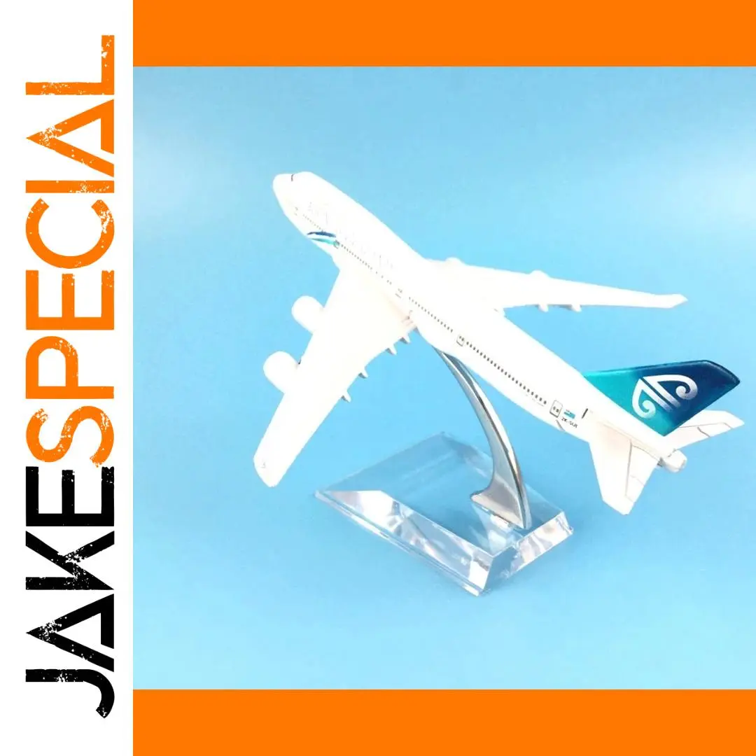 Air New Zealand Boeing 747 Scale Model 1 Air New Zealand Boeing 747 Scale Model