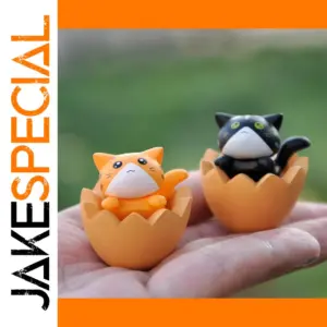 Colorful Cat Eggshelled Keychain in Resin