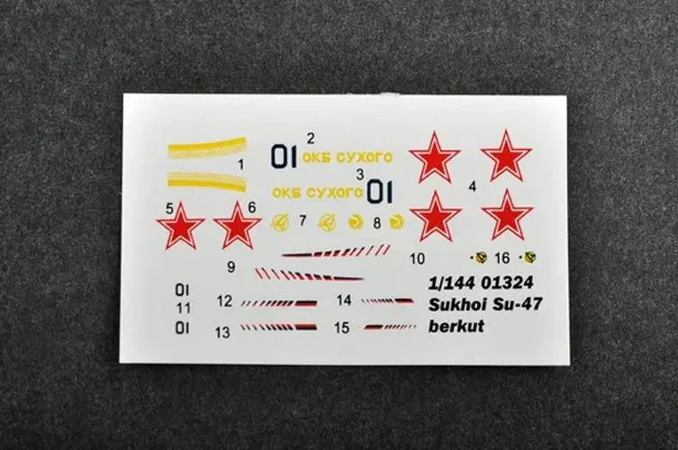 1:144 SU-47 Golden Eagle Model Kit 3 1:144 SU-47 Golden Eagle Model Kit - Image 3