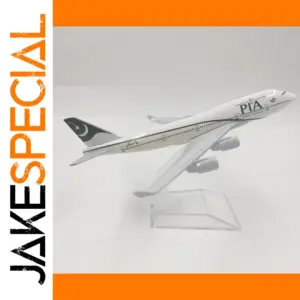 Pakistan Airlines Boeing 747 Model - 16cm Diecast
