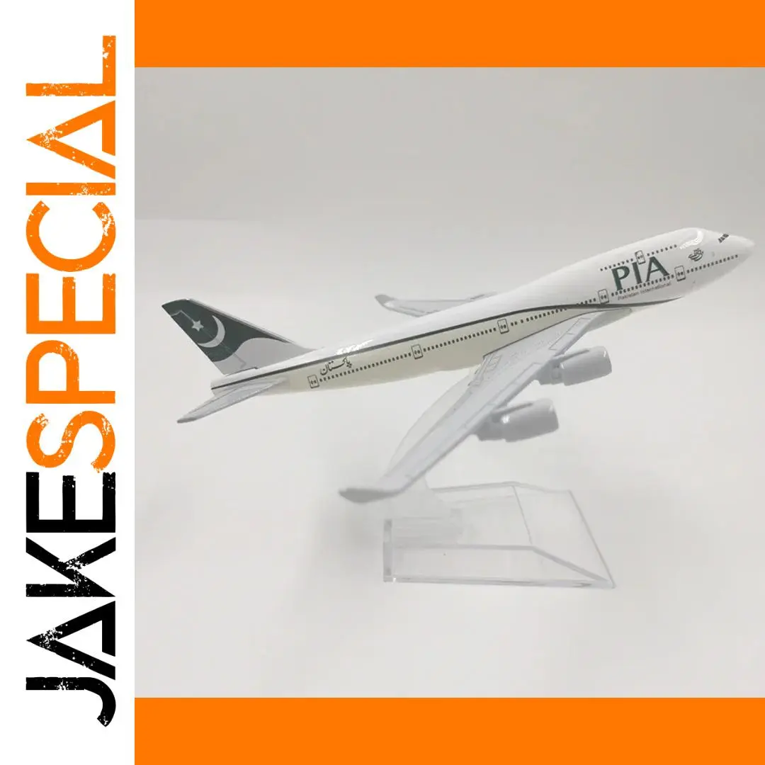 Pakistan Airlines Boeing 747 Model - 16cm Diecast 1 Pakistan Airlines Boeing 747 Model - 16cm Diecast