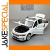 BMW 5 Series 1:18 Scale Diecast Model