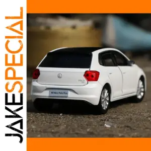 1:32 Scale White Volkswagen Polo Model