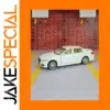 White 1:32 Scale Luxury Sedan Diecast Model