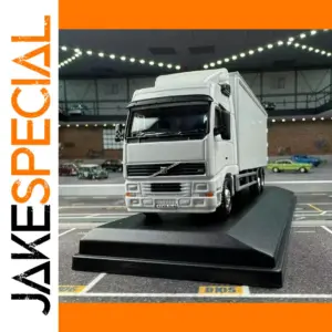 1:76 Scale FH Freight Truck Model