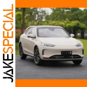 1:18 Celis Aito M5 EV Diecast Model