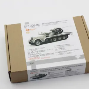 Sd.Kfz.7 Half-Track Model Kit 1/72