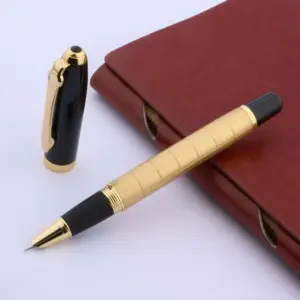 HTB13iK7VxYaK1RjSZFnq6y80pXaU