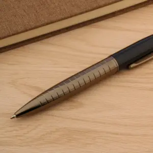 He473d3e031f440d7ba10d7ed5db9595eP