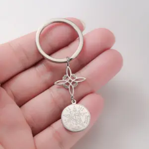 Stainless Steel Witch Knot Keychain with Gold Options 12 S008a79303f8c4bf2bb768f571769a9f15