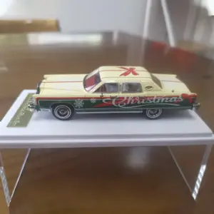 Vintage 1:64 Scale 1979 Lincoln Diecast Model