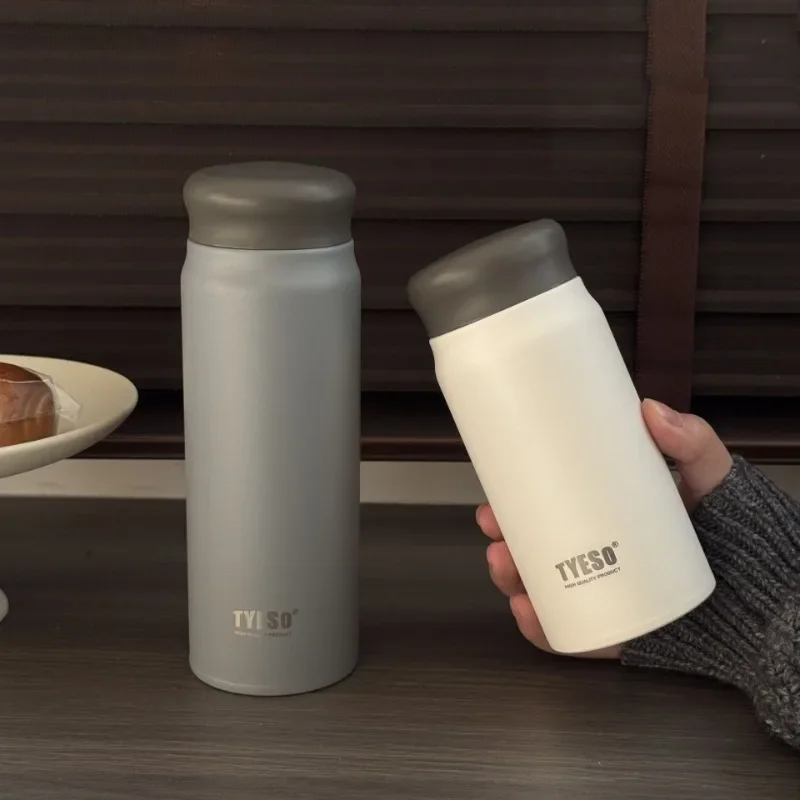 Stainless Steel Vacuum Thermos Bottle 360ml & 500ml 3 Stainless Steel Vacuum Thermos Bottle 360ml & 500ml - Image 3