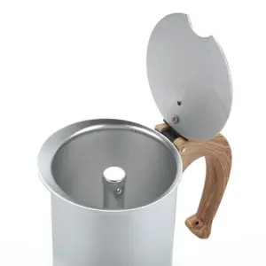 S04e426466ec24d57a6bead5207b45404s