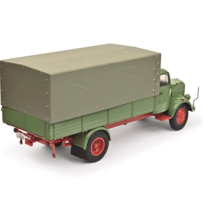 Vintage Green Alloy Truck Model 1:18 Scale 2 Vintage Green Alloy Truck Model 1:18 Scale - Image 2