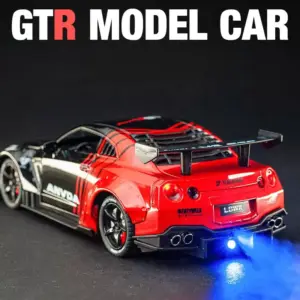 Nissan GTR Track Edition 1:24 Diecast Model