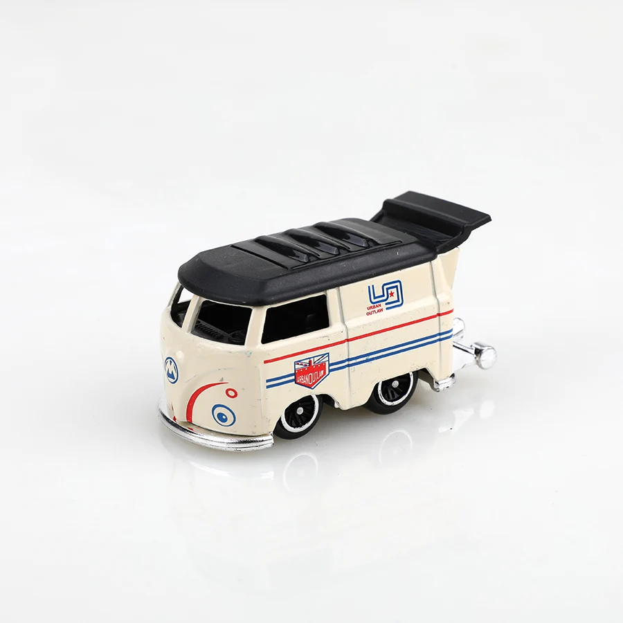 Vintage Die-Cast Car Set by Les Chants 2 Vintage Die-Cast Car Set by Les Chants - Image 2