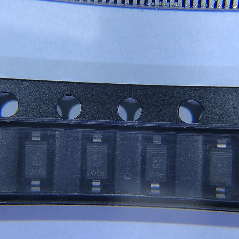 BAT54GWJ 30V 200mA Schottky Diodes 100-Pack 2 BAT54GWJ 30V 200mA Schottky Diodes 100-Pack - Image 2