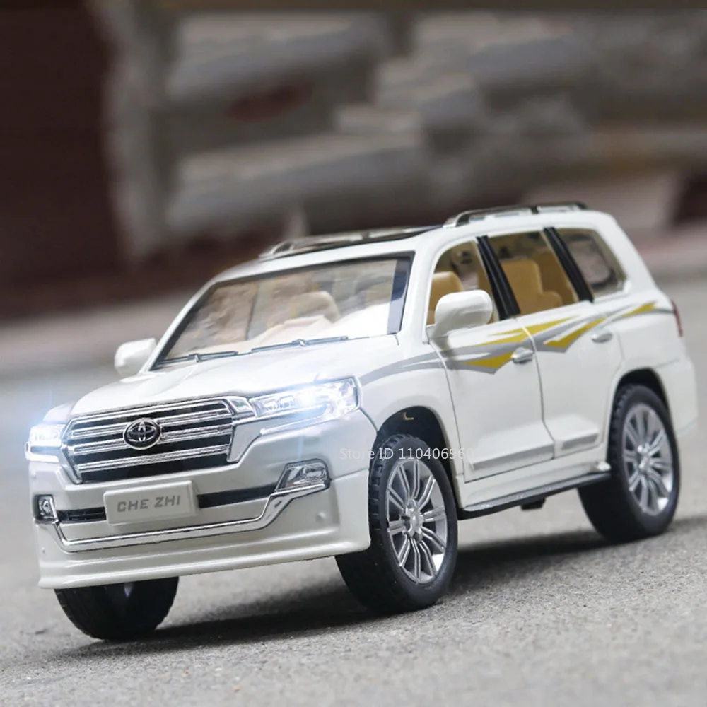 1:24 Scale Land Cruiser Collectible Model 6 1:24 Scale Land Cruiser Collectible Model - Image 6