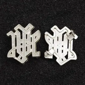 Vintage German Military Epaulet Pair in Gold 18 S2f235efda3674933b0f7b395382db257O