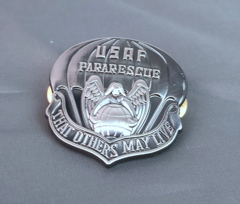 USAF Pararescue Badge Collectible Insignia 3 USAF Pararescue Badge Collectible Insignia - Image 3