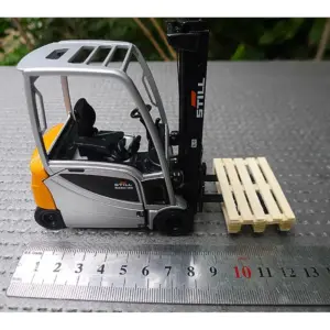 Detailed 1:25 Scale STILL RX20-20 Forklift Model 11 S452054ab4f2f47609ca2276f2c4ec26av