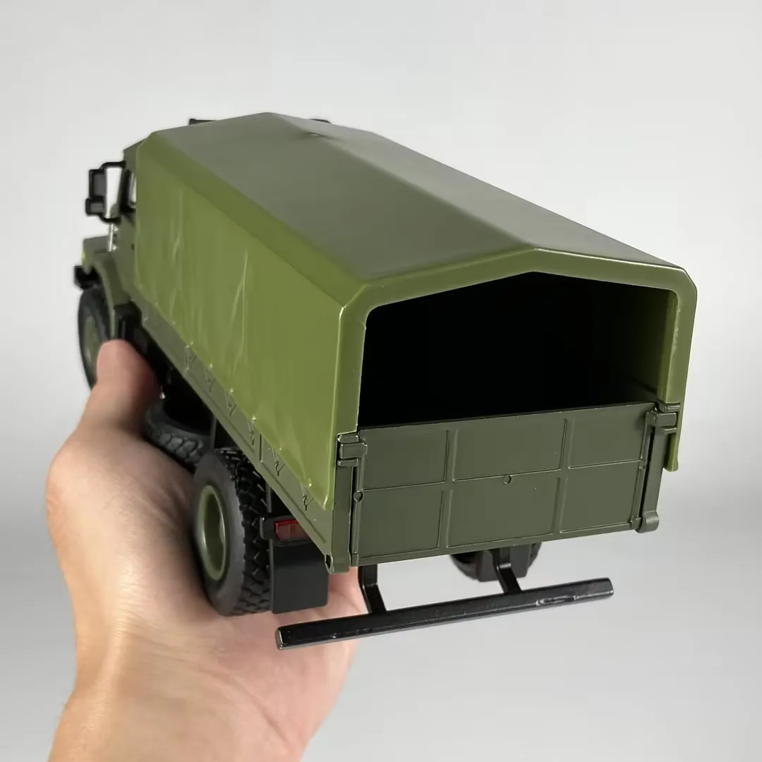 1:36 Military Truck Transporter Diecast Model 6 1:36 Military Truck Transporter Diecast Model - Image 6