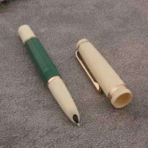 S58640cdee41948388e65c2c74efbfda8z