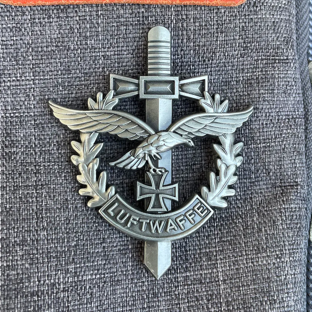 Vintage European Military Eagle Brooch 5 Vintage European Military Eagle Brooch - Image 5