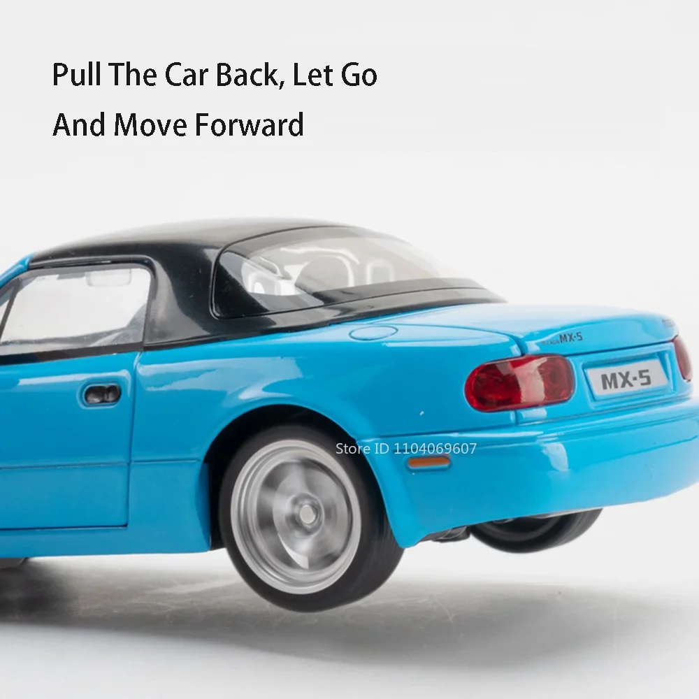 1:32 Mazda MX-5 Model Car with Lights 4 1:32 Mazda MX-5 Model Car with Lights - Image 4