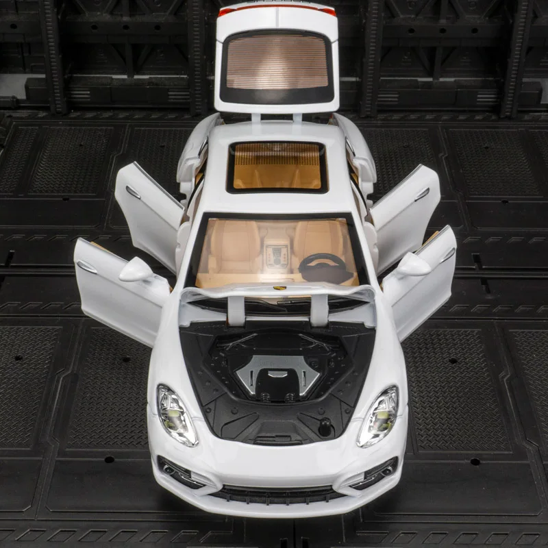 Pink Porsche Panamera Model 1:24 Scale 3 Pink Porsche Panamera Model 1:24 Scale - Image 3