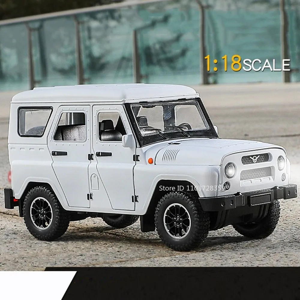 1:18 Scale UAZ Hunter off-road Model Vehicle 8 1:18 Scale UAZ Hunter off-road Model Vehicle - Image 8
