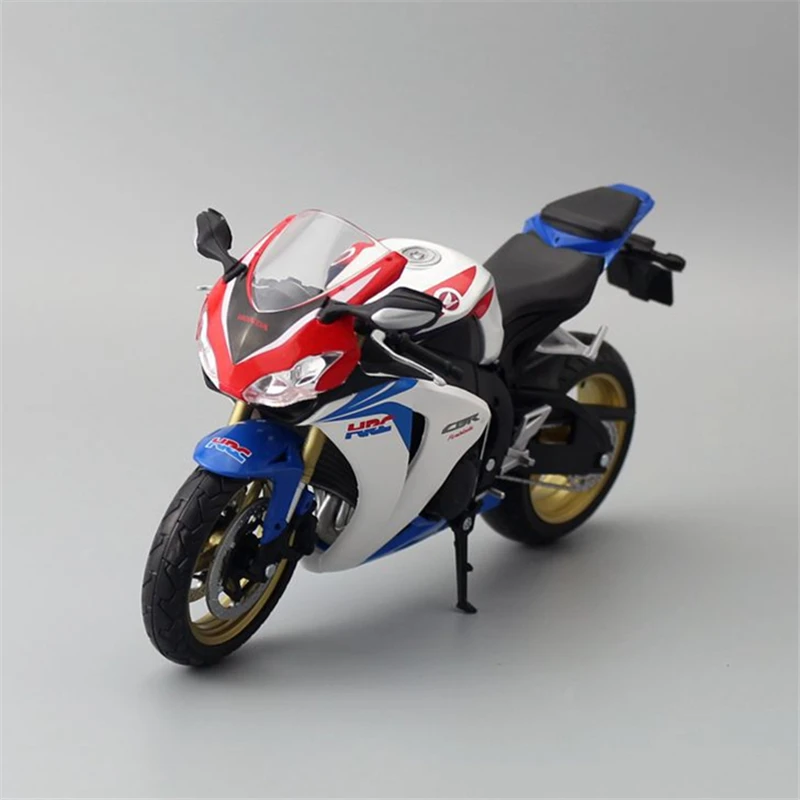1/12 Honda CBR 1000RRR Diecast Model 10 1/12 Honda CBR 1000RRR Diecast Model - Image 10