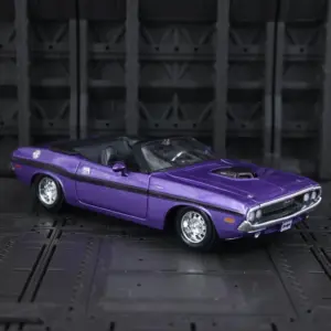 Purple Dodge Challenger R/T Diecast Model 1:24 Scale 11 S750b79f08e9a4e5db24bdf0330a42b6cT