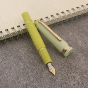 S7de7684581b6493cbdae08d759ef2569D