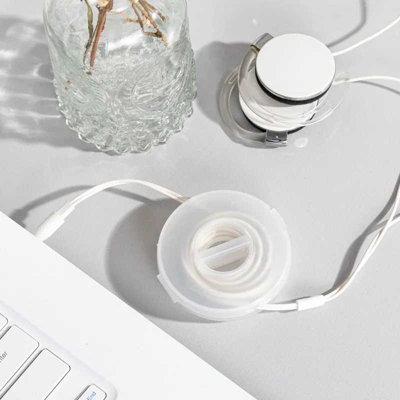 Transparent Charging Cable Organizer for USB & Data Cables 4 Transparent Charging Cable Organizer for USB & Data Cables - Image 4