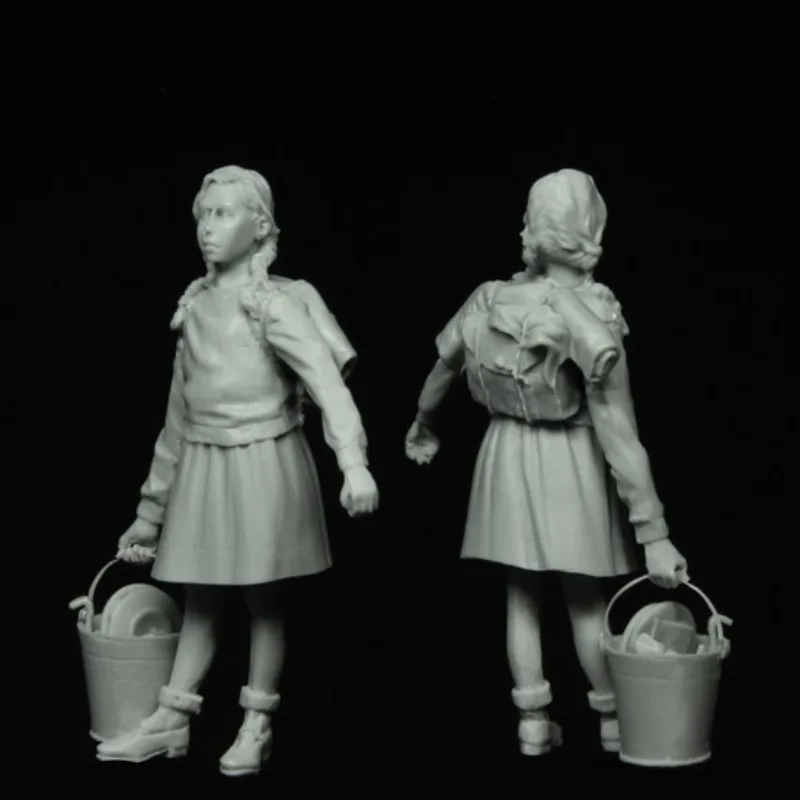 1/35 Scale Refugee Girl Figurine Kit 3 1/35 Scale Refugee Girl Figurine Kit - Image 3