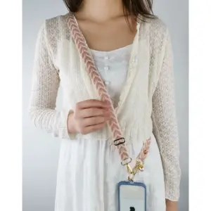 S9c5cd4744136403691f6419f239a0d0eb